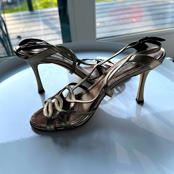 Manolo Blahnik Sandals - gold/platinum - Picture 2 of 4